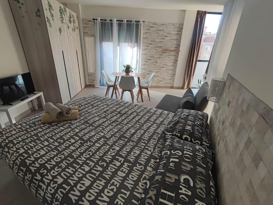 Nuevo Estudio Con Parking Gratis Málaga Esterno foto